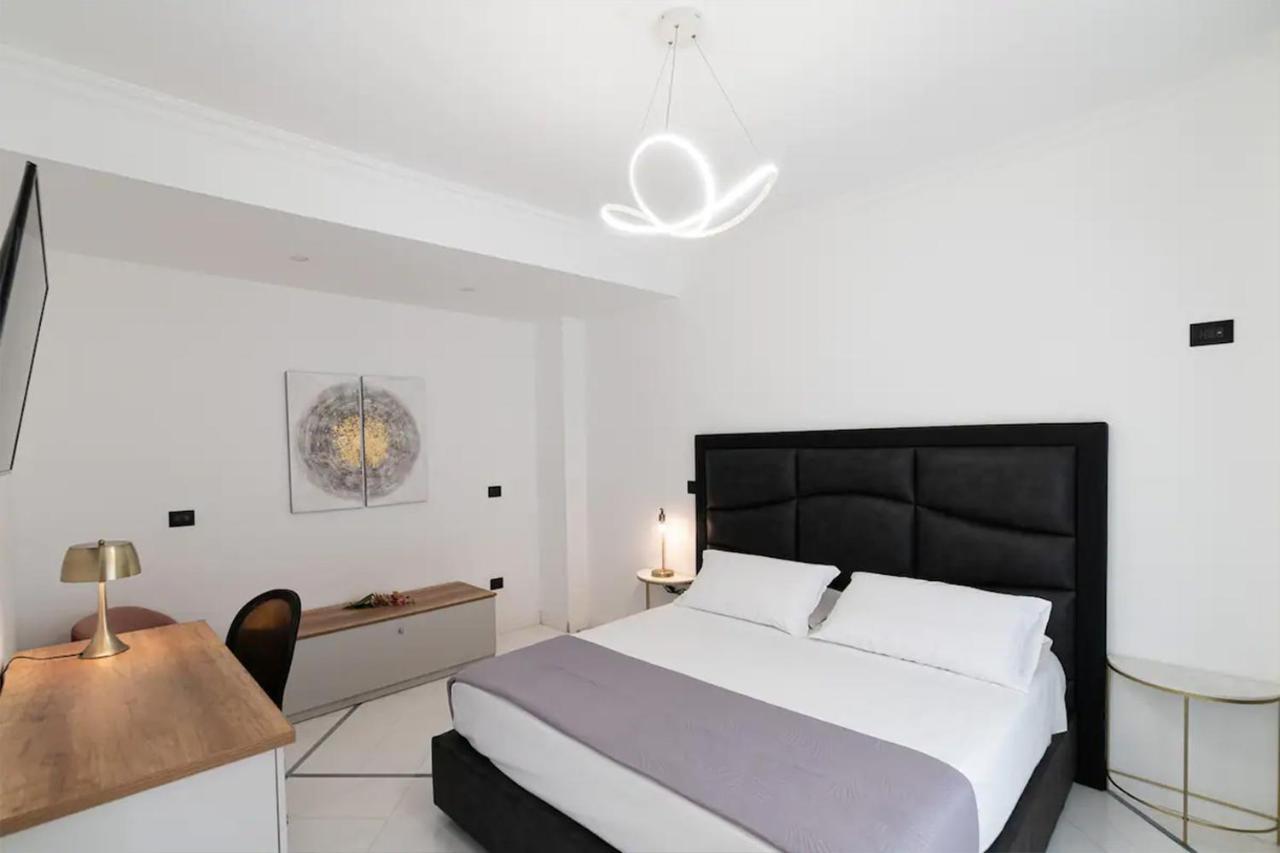 Real Chiaia Mergellina Hotel Neapol
